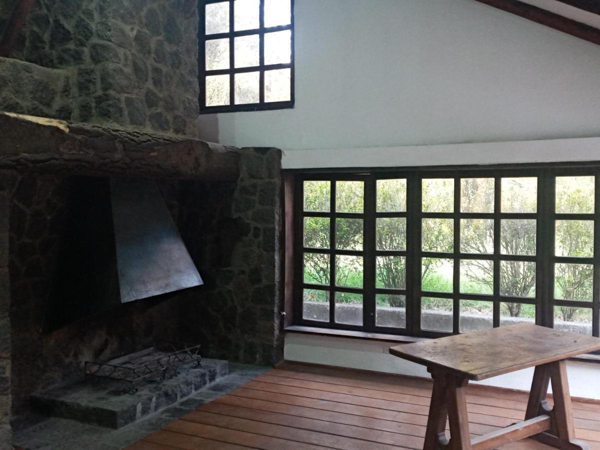 Villa Quinta Los Eucaliptos à Quito Extérieur photo